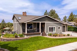 1725 SW Parkway Dr, Redmond, OR 97756 - Photo 1