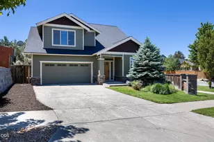 20703 Patriot Ln, Bend, OR 97701 - Photo 1