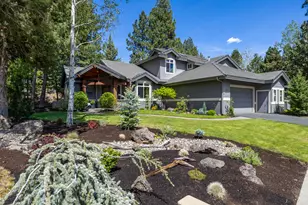 19460 Chip Shot Ln, Bend, OR 97702 - Photo 1