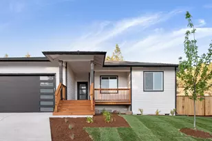 1165 Orange Blossom Dr, Klamath Falls, OR 97601 - Photo 1