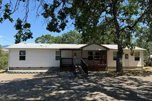 240 Mobile Dr, Ashland, OR 97520 - Photo 1