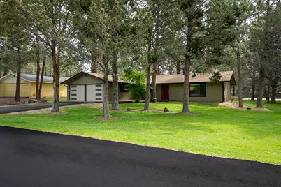 61346 Robin Hood Lane, Bend, OR 97702 - Photo 1