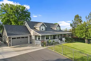 1914 Old Military Rd, Central Point, OR 97502 - Photo 1