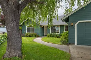 1375 Forestview Dr, Grants Pass, OR 97527 - Photo 1