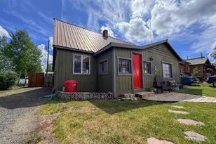 312 Park Ave, Seneca, OR 97873 - Photo 1