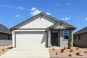 2666 NW 26th Lp N, Redmond, OR 97756 - Photo 1