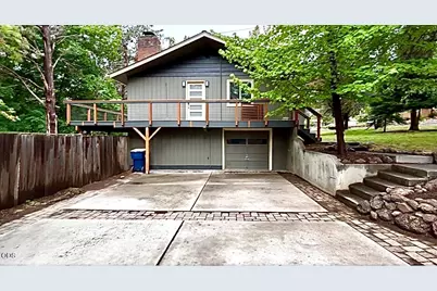 1259 NW Iowa Avenue, Bend, OR 97703 - Photo 1