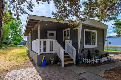 61445 SE 27th Street #UNIT 10, Bend, OR 97702 - Photo 1