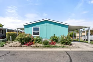 1570 S Peach St, Medford, OR 97501 - Photo 1