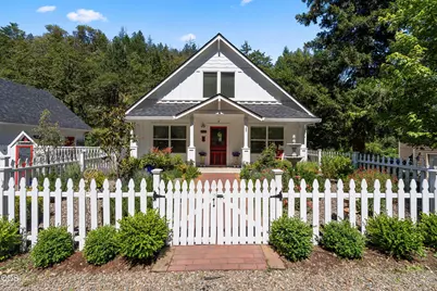 1120 S 3rd Street, Jacksonville, OR 97530 - Photo 1