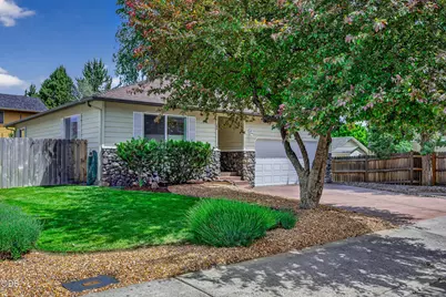 2990 NE Wells Acres Road, Bend, OR 97701 - Photo 1