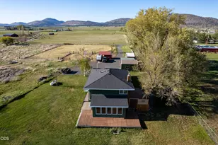 8270 Hill Rd, Klamath Falls, OR 97603 - Photo 1
