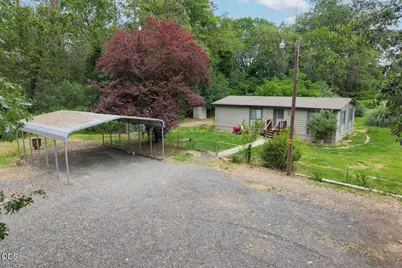 2812 Hartley Lane, Grants Pass, OR 97527 - Photo 1