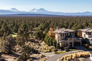 22887 Ghost Tree Ln, Bend, OR 97701 - Photo 1