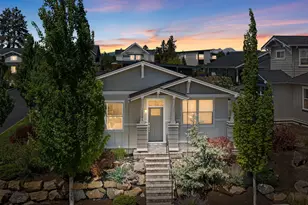 20693 SE Cougar Peak Dr, Bend, OR 97702 - Photo 1
