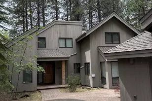 70705 Dragon Head, Black Butte Ranch, OR 97759 - Photo 1