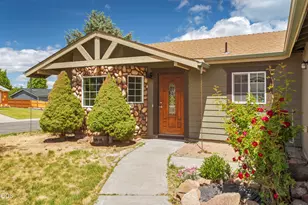 56 SE L St Loop, Madras, OR 97741 - Photo 1