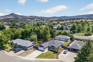 1397 Larson Creek Dr, Medford, OR 97504 - Photo 1