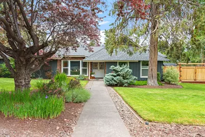 1212 NE Revere Avenue, Bend, OR 97701 - Photo 1