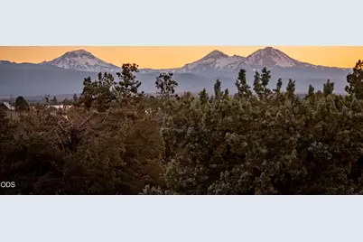 65238 85th Place, Bend, OR 97703 - Photo 1