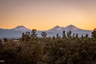 65238 85th Pl, Bend, OR 97703 - Photo 1