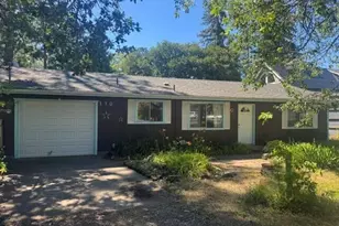 170 S Old Stage Rd, Cave Junction, OR 97523 - Photo 1