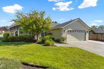 2690 SW Trinity Way, Grants Pass, OR 97527 - Photo 1