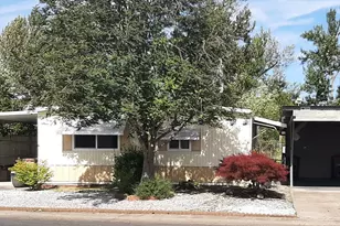 2252 Table Rock Rd, Medford, OR 97501 - Photo 1