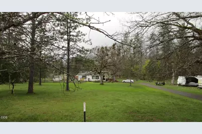 12921 Duggan Road, Central Point, OR 97502 - Photo 1