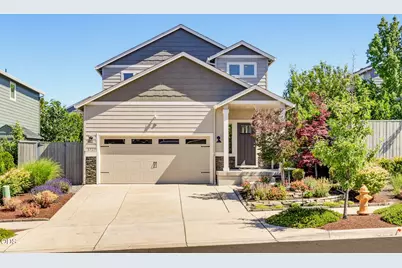 3727 Sidney Way, Medford, OR 97504 - Photo 1