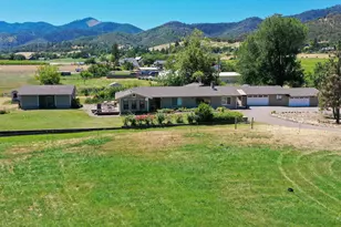 6085 Walden Ln, Talent, OR 97540 - Photo 1