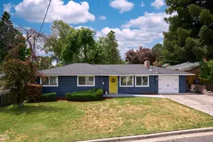 340 Sutter Ave, Medford, OR 97504 - Photo 1