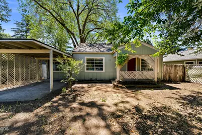 1711 SW J Street, Grants Pass, OR 97526 - Photo 1