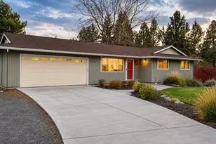 21023 Thomas Dr, Bend, OR 97702 - Photo 1