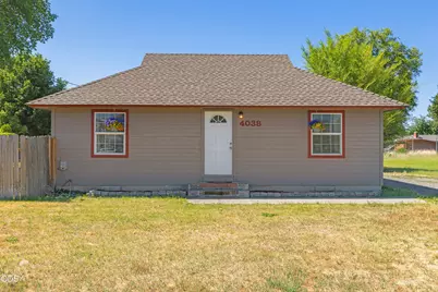 4038 Sturdivant Avenue, Klamath Falls, OR 97603 - Photo 1