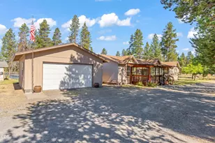 52555 Railroad St, La Pine, OR 97739 - Photo 1