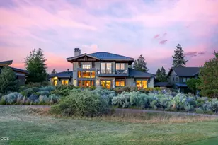 19361 Roswell Dr, Bend, OR 97702 - Photo 1