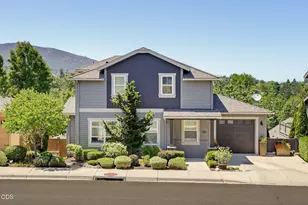955 Overlook Dr, Ashland, OR 97520 - Photo 1
