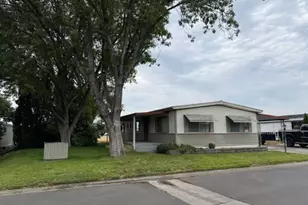 2600 Stearns Way, Medford, OR 97501 - Photo 1