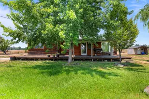 14525 Natoma Ave, White City, OR 97503 - Photo 1