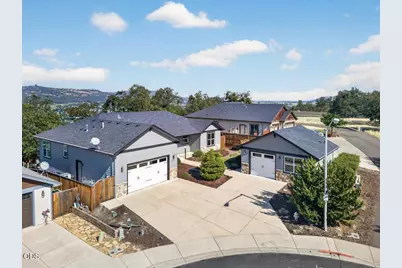 367 Avalon Terrace, Eagle Point, OR 97524 - Photo 1