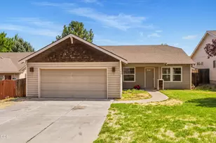 1950 SW 36th St, Redmond, OR 97756 - Photo 1