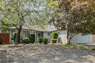 1173 Ginger Way, Medford, OR 97501 - Photo 1