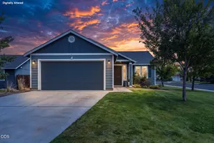 2620 NE 3rd St, Redmond, OR 97756 - Photo 1