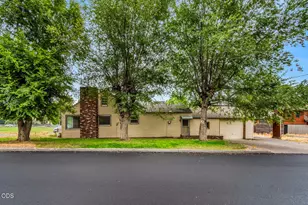 1251 NW Jacksonville Ave, Bend, OR 97703 - Photo 1