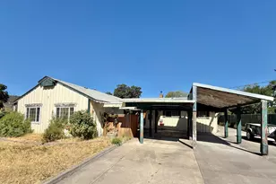 705 Doty St, Klamath Falls, OR 97601 - Photo 1