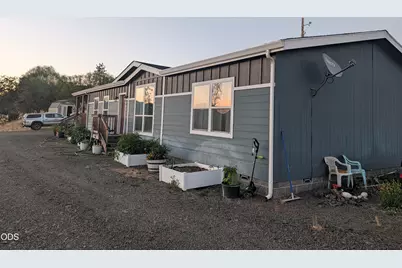 13210 Table Rock Road, Central Point, OR 97502 - Photo 1