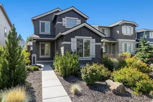 61065 SE Sydney Harbor Dr, Bend, OR 97702 - Photo 1