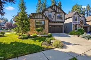 19765 Clarion Ave, Bend, OR 97702 - Photo 1
