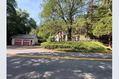 5010 Griffin Creek Road, Medford, OR 97501 - Photo 1